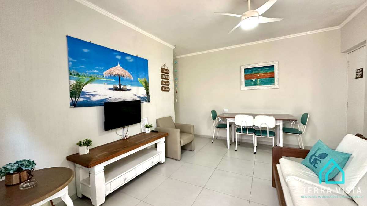 Apartamento a poucos passos da Praia Grande - Ubatuba SP