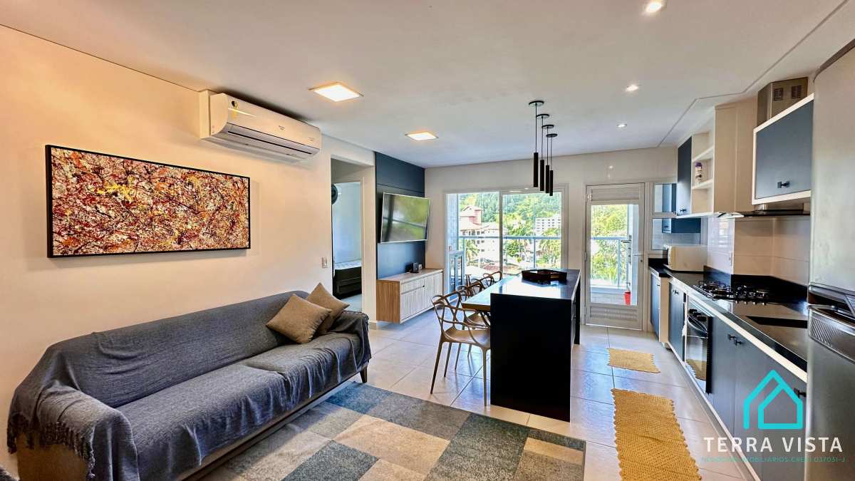 Apartamento com 2 dormitórios a venda na Praia das Toninhas Ubatuba SP
