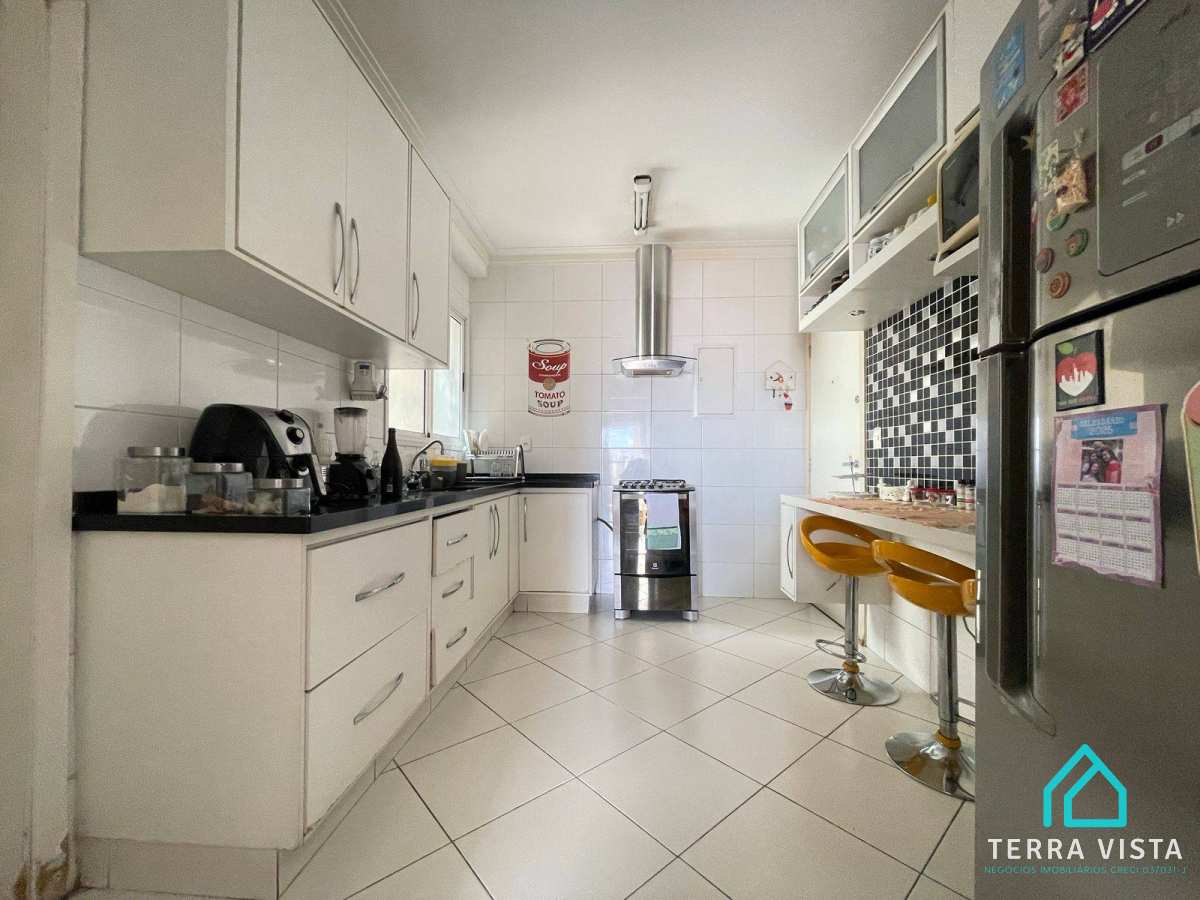  - Apartamento à venda, no EDIFICIO FIGUEIRAS,  em Taubaté, Jardim das Nações, com 3 quartos, 130m²