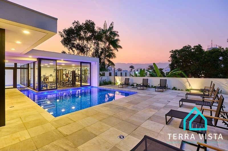Casa a venda em condomínio fechado com 2 suítes na Praia do Itaguá Ubatuba SP - Terra Vista Negócios Imobiliários