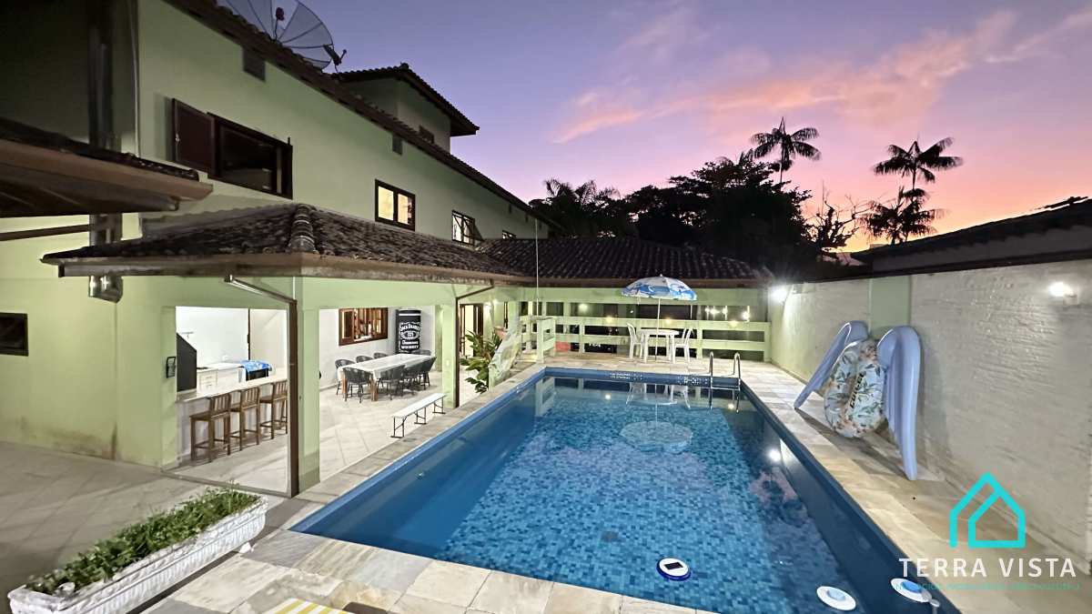 Casa à venda com 4 quartos, 471m² - Enseada,Ubatuba