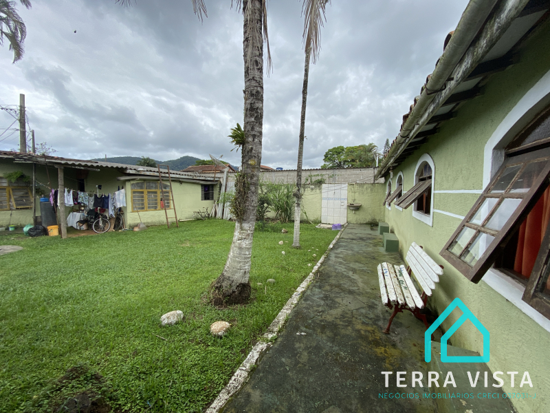 Casa, 5 quartos, 181 m² - Foto 2