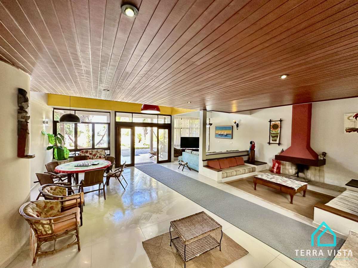 Casa à venda com 5 quartos, 500m² - Praia Dura,Ubatuba