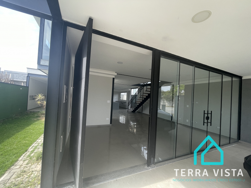 Casa de condomínio à venda com 4 quartos, 350m² - Piracangaguá,Taubaté