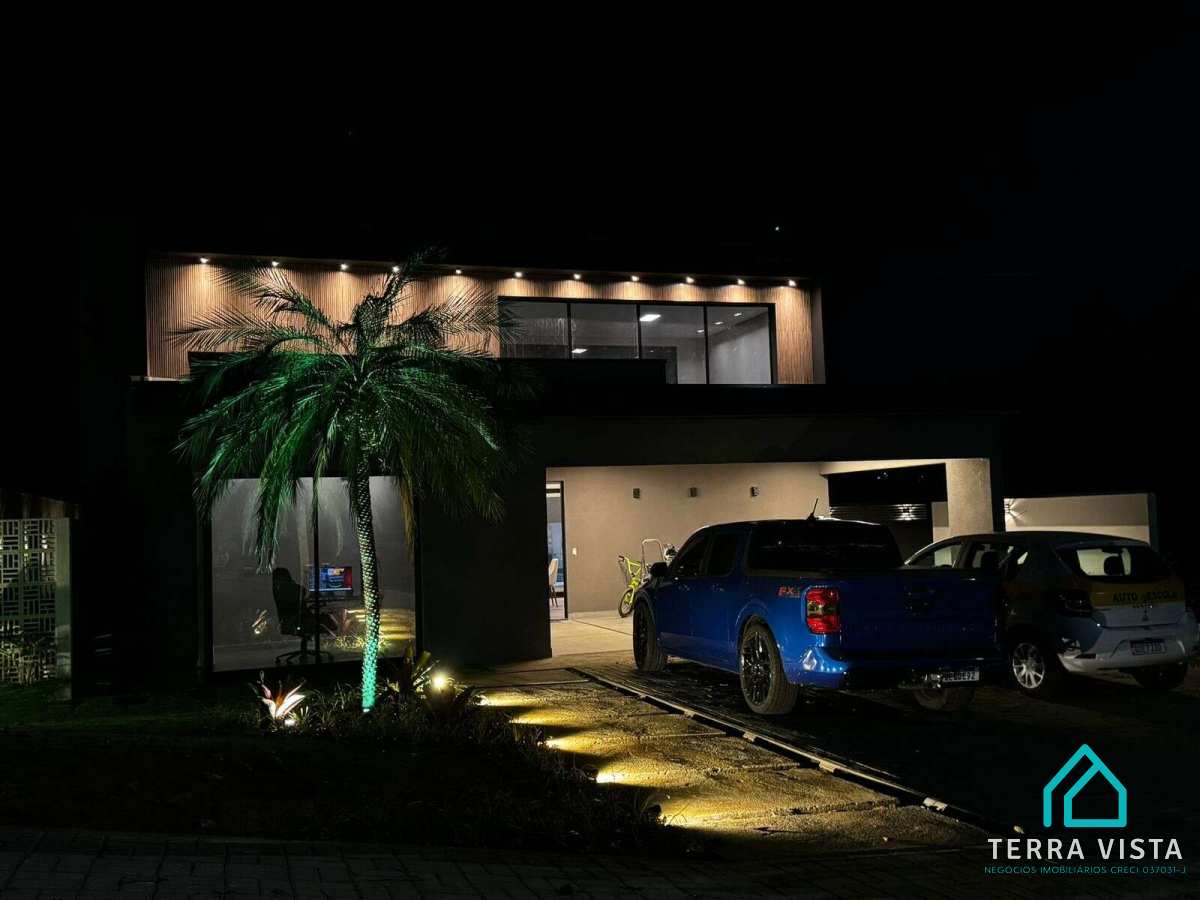 Casa de condomínio à venda com 4 quartos, 261m² - CATAGUA,Taubaté