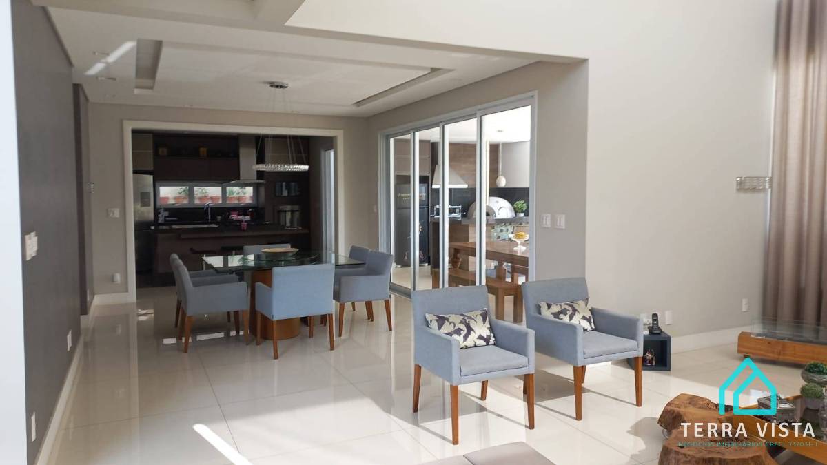  - Casa de condomínio à venda, no SAN MARCOS,  em Taubaté, Condomínio San Marco, com 4 quartos, 400m²