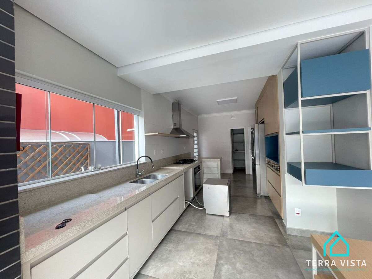  - Casa de condomínio à venda em Taubaté, Jardim Independência, com 4 quartos, 285m²