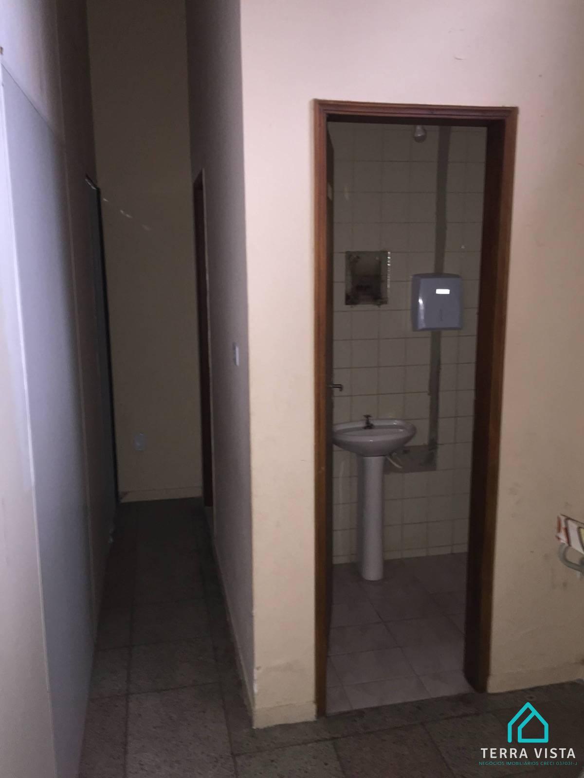  - Conjunto Comercial à venda em Taubaté, Parque Aeroporto, com 1 quarto, 285m²