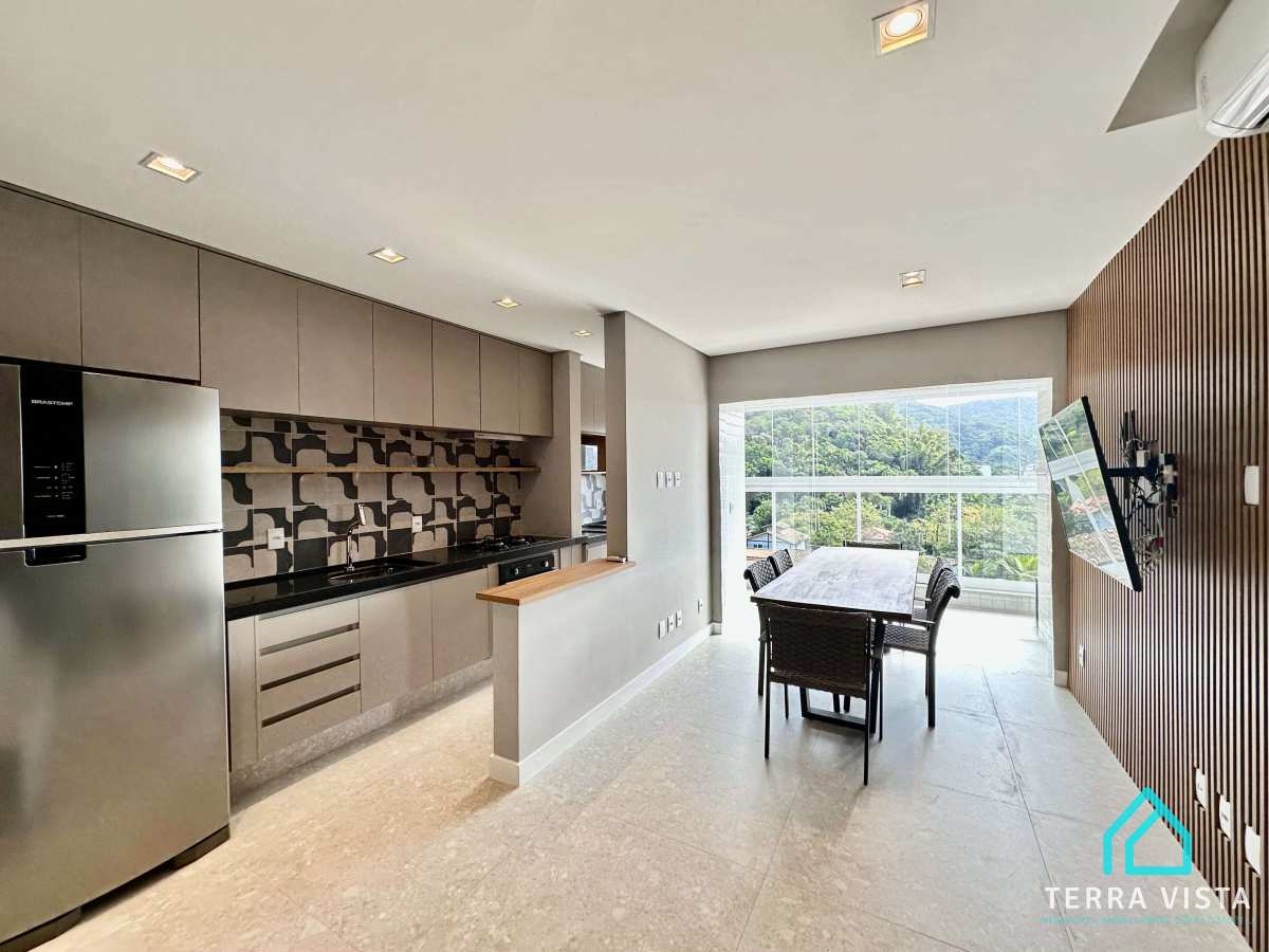 Apartamento à venda com 2 quartos, 70m² - Toninhas,