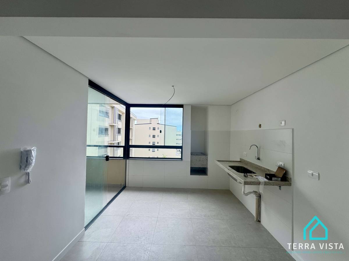  - Oportunidade apartamento com 3 dormitórios a venda na Praia do Perequê Açu