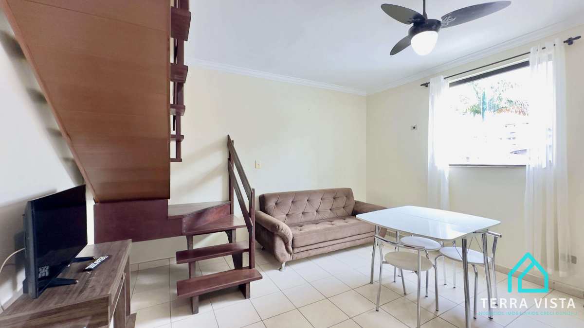 Triplex à venda com 3 quartos, 110m² - Itaguá,Ubatuba
